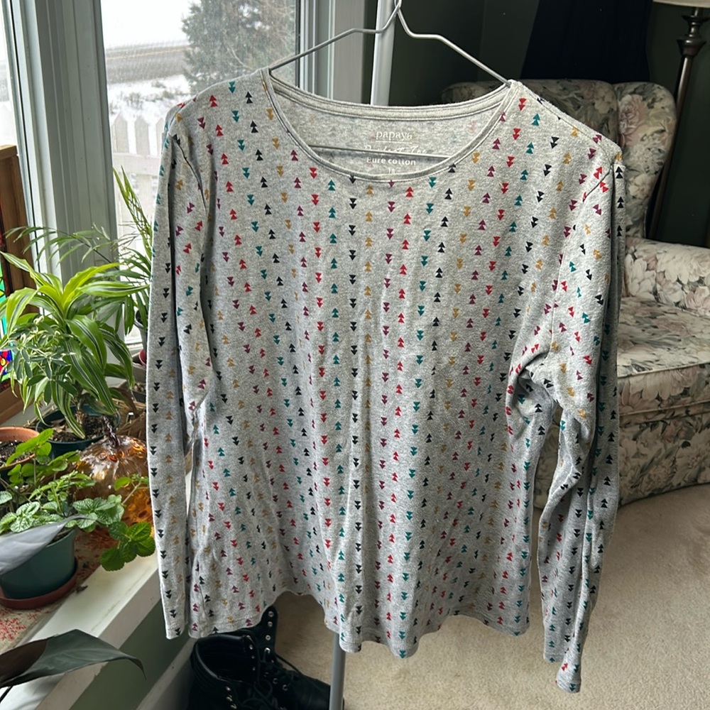 J69.    Papaya size 18 (UK) top